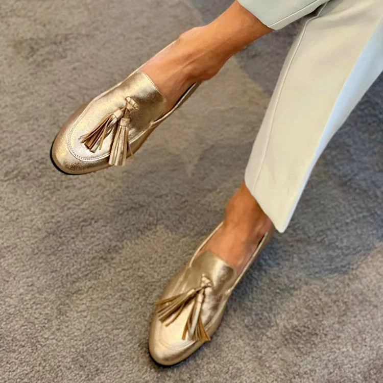 GOLD MOCCASIN WITH TASSELS