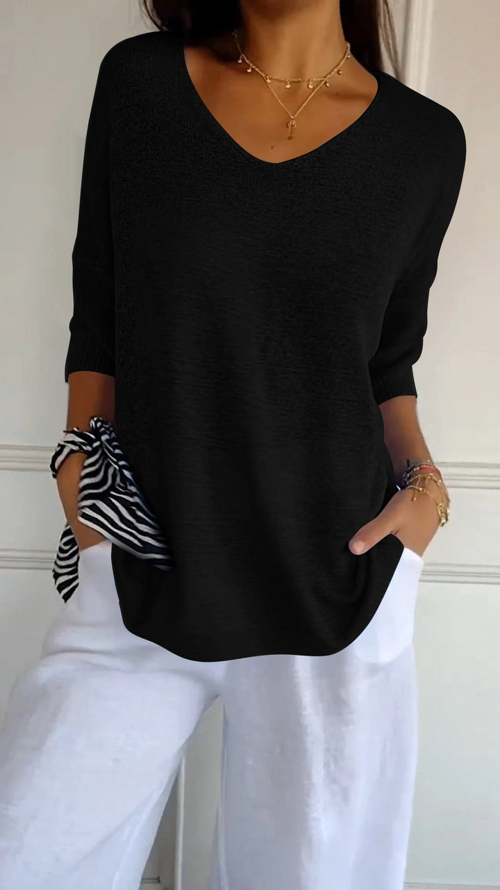 Rosal – Plain Knitted Jumper with V-Neck