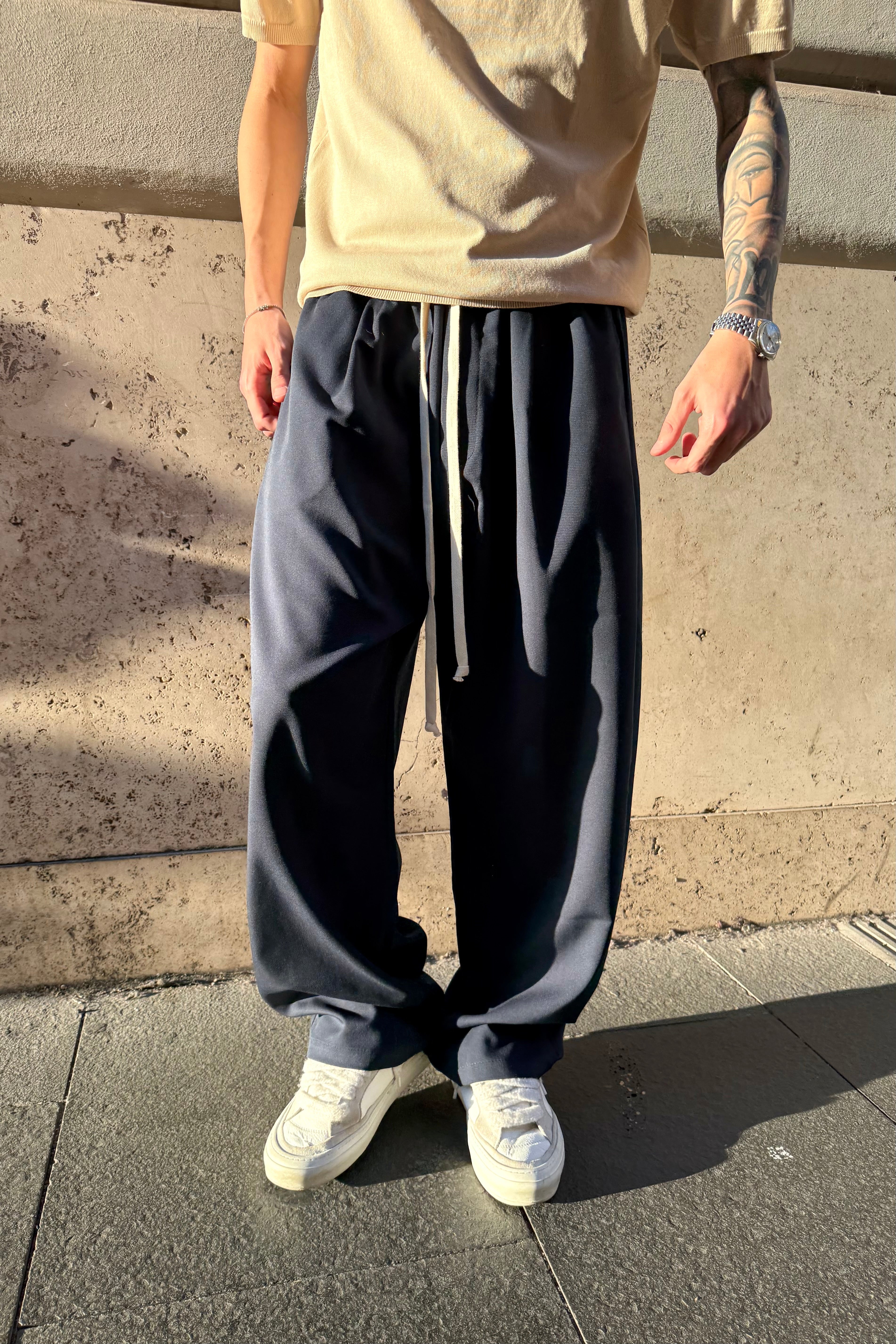Evelyn Women's Trousers | Oversized Fit, Ultra-Comfort Fabric, Midnight Blue 1