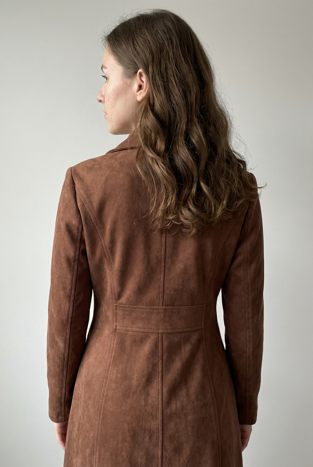 Teresa – Iconic Timeless Trench Coat with a Figure-Flattering Silhouette