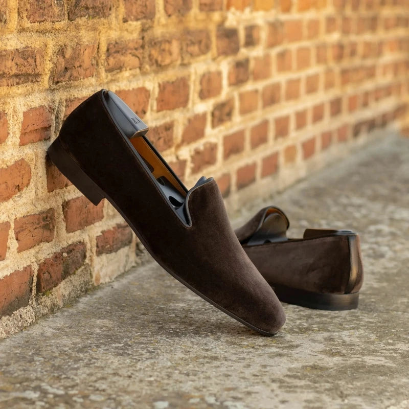 Loafers for men with red sole