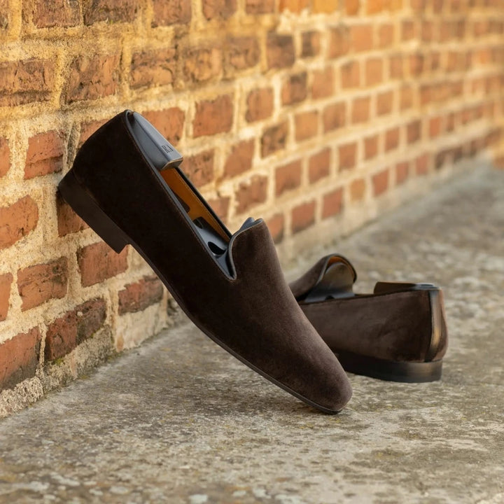 Loafers for men with red sole