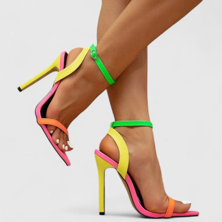 HALSEY | ELEGANT HEELS