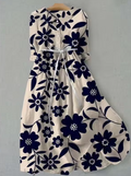 Beverly – Navy Floral Dress